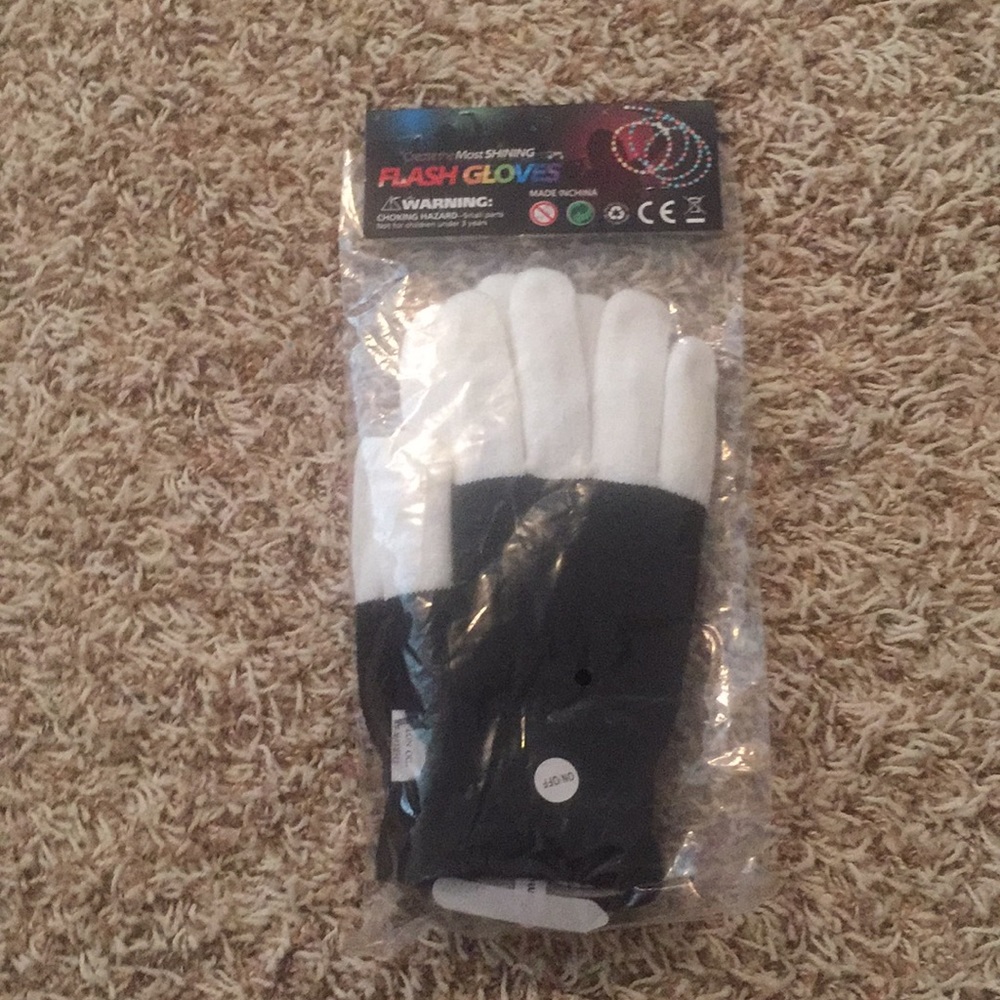 Gloves